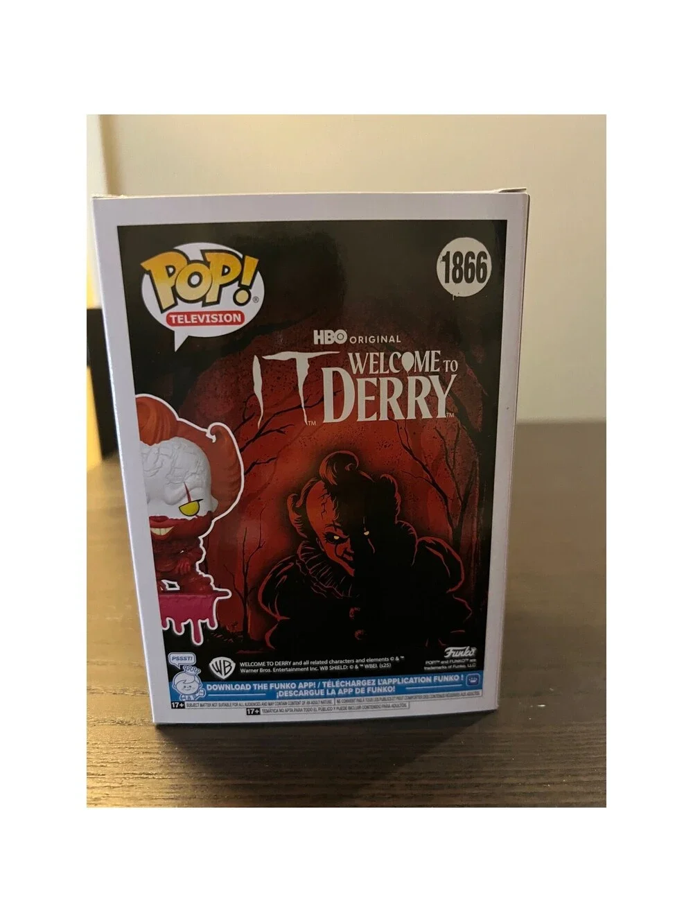 EXCLUSIVE Bloody Pennywise Shelf Sitter Funko Pop #1866 It Welcome to Derry HBO